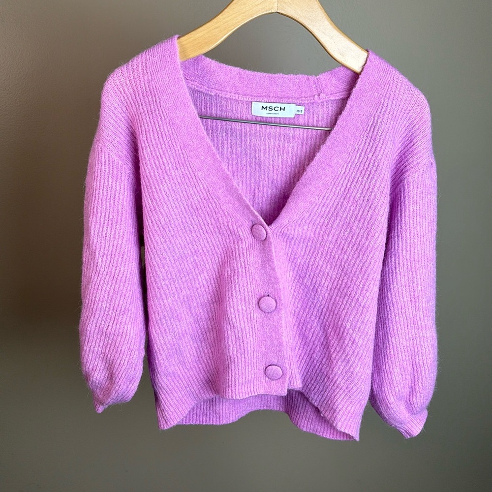 Soft short cardigan